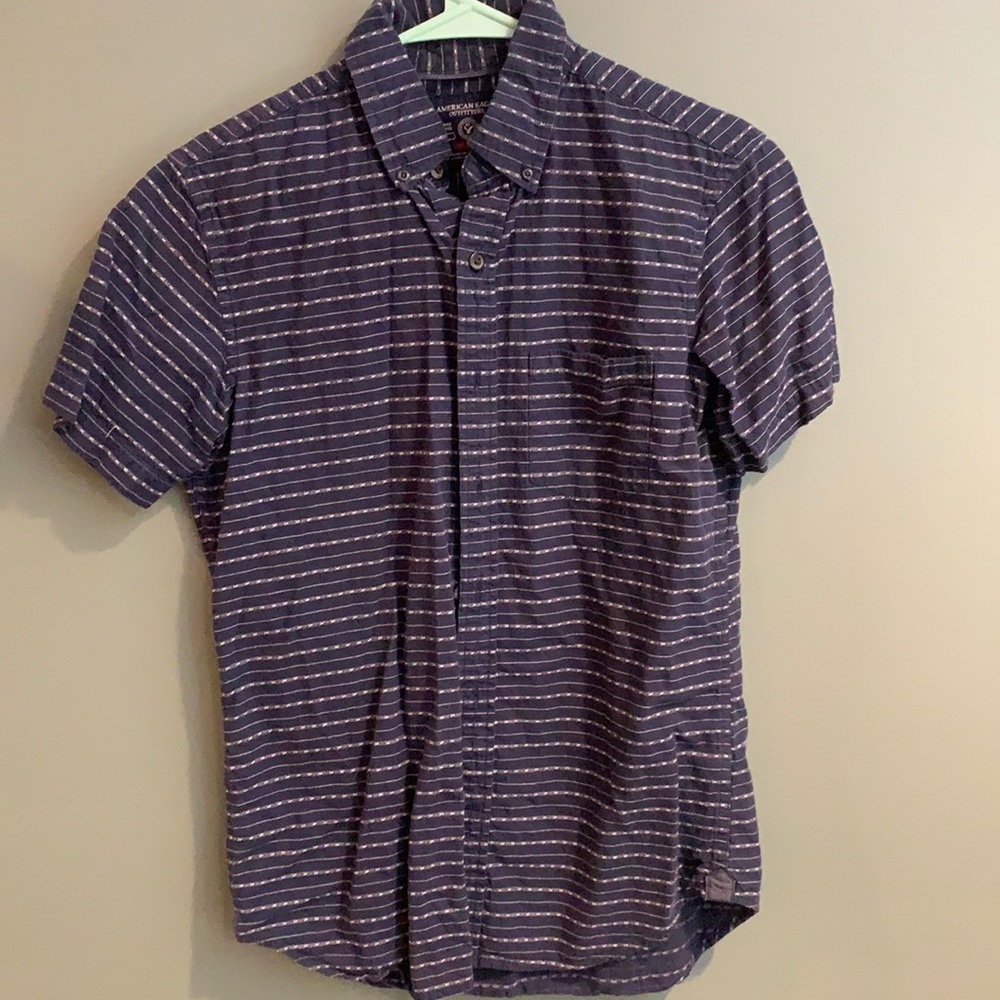 American eagle size extra small. casual buttondown